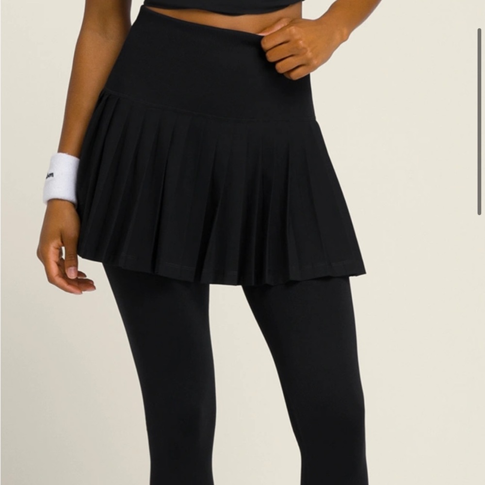 Black Skirted Leggings